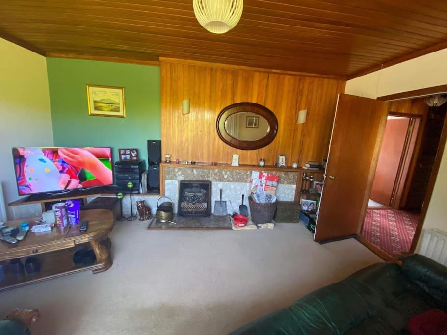 Shalom Bungalow Falcarragh Mountain View Oldtown Extérieur photo
